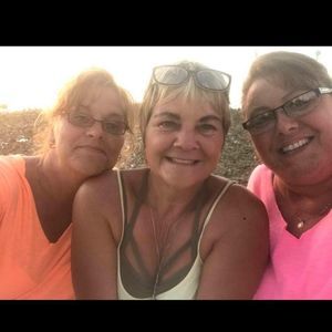 Meet your Posher, Stacy